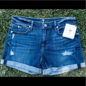 NWT** 7 For all Mankind Woman’s Denim Shorts